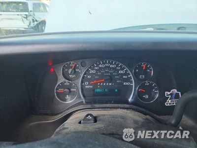 Zdjęcie 9 z 13 samochodu: 2016 CHEVROLET EXPRESS 2500 CARGO VAN VIN:1GCWGAFF3G1127112 - miniatura