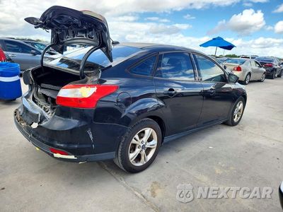 Trzecie zdjęcie samochodu z tyłu: 2012 FORD FOCUS SE VIN:1FAHP3F29CL449467 - miniatura