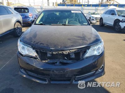 Piąte zdjęcie samochodu w środku: 2014 TOYOTA CAMRY SE VIN:4T1BF1FK1EU341909 - miniatura