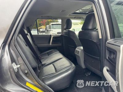 Zdjęcie 9 z 12 samochodu: 2012 TOYOTA 4RUNNER SR5 VIN:JTEBU5JR4C5092711 - miniatura