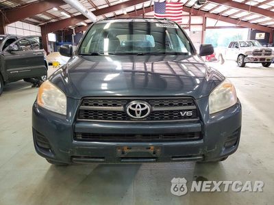 Piąte zdjęcie samochodu w środku: 2011 TOYOTA RAV4 BASE VIN:2T3BK4DV9BW045761 - miniatura