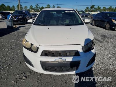 Piąte zdjęcie samochodu w środku: 2013 CHEVROLET SONIC LS VIN:1G1JA6SH2D4190592 - miniatura