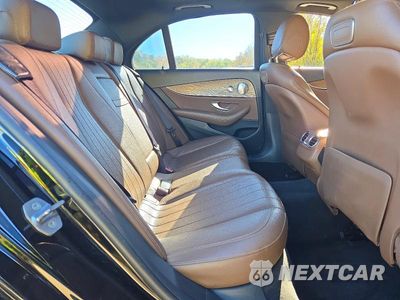 Zdjęcie 10 z 12 samochodu: 2018 MERCEDES-BENZ E 300 4MATIC VIN:WDDZF4KB8JA354815 - miniatura