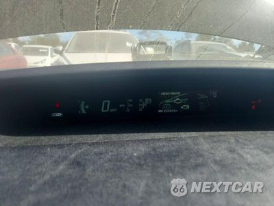 Zdjęcie 9 z 13 samochodu: 2011 TOYOTA PRIUS FOUR VIN:JTDKN3DU8B5312663 - miniatura