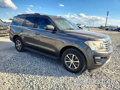 Czwarte zdjęcie samochodu z boku: 2018 FORD EXPEDITION XLT VIN:1FMJU1HTXJEA09673 - miniatura