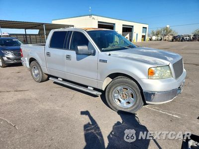 Czwarte zdjęcie samochodu z boku: 2004 FORD F150 SUPERCREW VIN:1FTPW12544KD82880 - miniatura