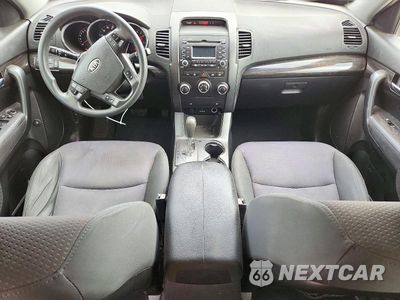 Zdjęcie 8 z 13 samochodu: 2011 KIA SORENTO LX VIN:5XYKT4A15BG162928 - miniatura