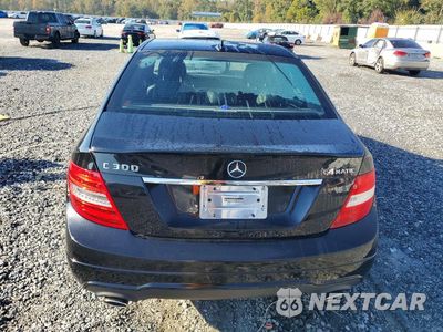 Zdjęcie 6 z 12 samochodu: 2014 MERCEDES-BENZ C 300 4MATIC VIN:WDDGF8AB4ER309720 - miniatura