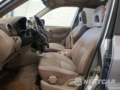 Zdjęcie 7 z 13 samochodu: 2004 TOYOTA RAV4 BASE VIN:JTEHD20V040007353 - miniatura