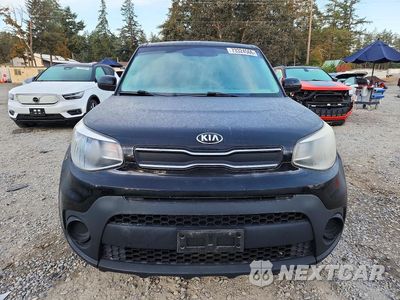 Piąte zdjęcie samochodu w środku: 2018 KIA SOUL BASE VIN:KNDJN2A22J7557647 - miniatura
