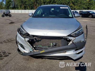 Piąte zdjęcie samochodu w środku: 2019 HYUNDAI TUCSON SE VIN:KM8J23A43KU013950 - miniatura