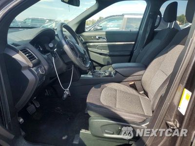 Zdjęcie 7 z 13 samochodu: 2019 FORD EXPLORER XLT VIN:1FM5K8D85KGA81808 - miniatura
