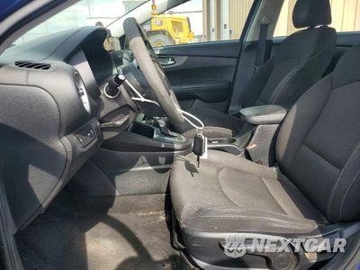 Zdjęcie 7 z 12 samochodu: 2020 KIA FORTE LXS VIN:3KPF24AD3LE210777 - miniatura