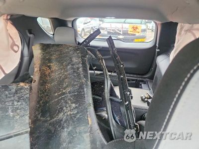 Zdjęcie 10 z 13 samochodu: 2018 CHEVROLET EQUINOX LT VIN:3GNAXKEX1JS613182 - miniatura