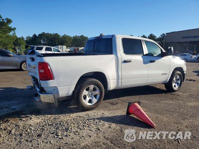 Trzecie zdjęcie samochodu z tyłu: 2025 RAM 1500 TRADESMAN VIN:1C6RREGP3SN611912 - miniatura
