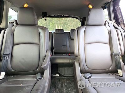 Zdjęcie 10 z 14 samochodu: 2018 HONDA ODYSSEY ELITE VIN:5FNRL6H9XJB038858 - miniatura
