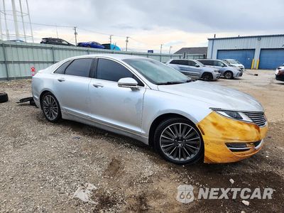 Czwarte zdjęcie samochodu z boku: 2015 LINCOLN MKZ HYBRID VIN:3LN6L2LU8FR606789 - miniatura