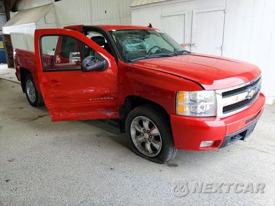 Czwarte zdjęcie samochodu z boku: 2010 CHEVROLET SILVERADO K1500 LTZ VIN:1GCSKTE3XAZ124880 - miniatura