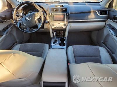 Zdjęcie 8 z 12 samochodu: 2012 TOYOTA CAMRY HYBRID XLE VIN:4T1BD1FK4CU062683 - miniatura