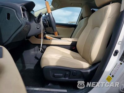 Zdjęcie 7 z 13 samochodu: 2022 LEXUS RX 350 VIN:2T2HZMAA4NC253354 - miniatura