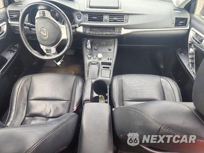 Zdjęcie 8 z 12 samochodu: 2013 LEXUS CT 200 VIN:JTHKD5BH7D2163749 - miniatura