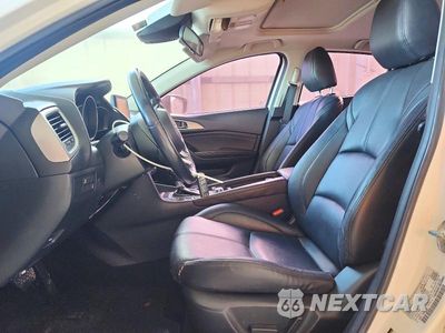 Zdjęcie 7 z 12 samochodu: 2017 MAZDA 3 TOURING VIN:3MZBN1V76HM131395 - miniatura