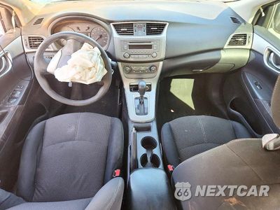 Zdjęcie 8 z 13 samochodu: 2014 NISSAN SENTRA S VIN:3N1AB7AP2EY331522 - miniatura