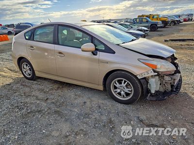 Czwarte zdjęcie samochodu z boku: 2010 TOYOTA PRIUS III VIN:JTDKN3DU9A0138405 - miniatura