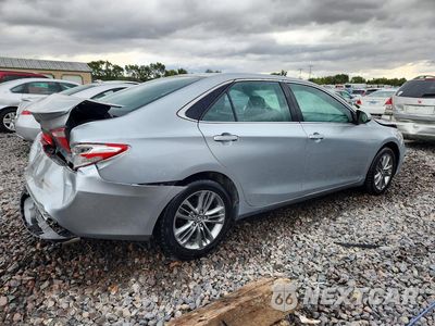 Trzecie zdjęcie samochodu z tyłu: 2016 TOYOTA CAMRY SE VIN:4T1BF1FKXGU603431 - miniatura