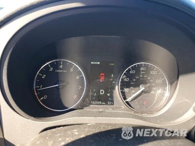 Zdjęcie 9 z 13 samochodu: 2014 MITSUBISHI OUTLANDER GT VIN:JA4JZ4AXXEZ005586 - miniatura