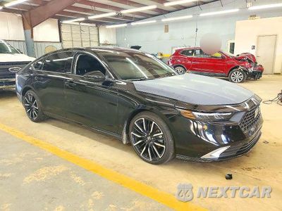 Czwarte zdjęcie samochodu z boku: 2025 HONDA ACCORD TOURING HYBRID VIN:1HGCY2F8XSA079853 - miniatura