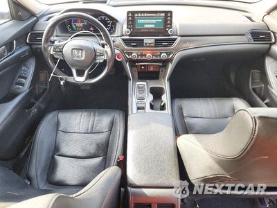 Zdjęcie 8 z 13 samochodu: 2019 HONDA ACCORD TOURING HYBRID VIN:1HGCV3F93KA013619 - miniatura
