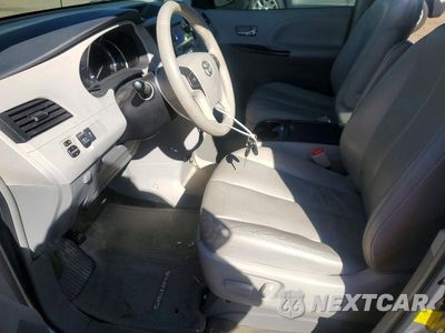 Zdjęcie 7 z 13 samochodu: 2012 TOYOTA SIENNA XLE 7-PASSENGER VIN:5TDDK3DC8CS033279 - miniatura