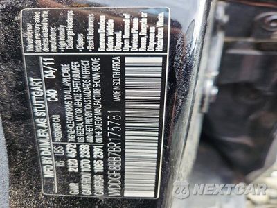 Zdjęcie 13 z 13 samochodu: 2011 MERCEDES-BENZ C 300 4MATIC VIN:WDDGF8BB7BR175781 - miniatura