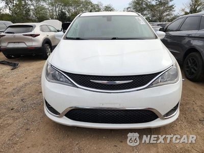 Piąte zdjęcie samochodu w środku: 2017 CHRYSLER PACIFICA TOURING L VIN:2C4RC1BGXHR638109 - miniatura