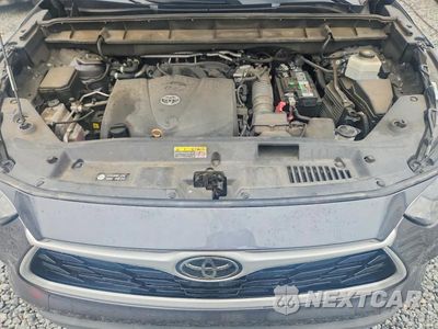 Zdjęcie 12 z 13 samochodu: 2021 TOYOTA HIGHLANDER XLE VIN:5TDGZRAH4MS534618 - miniatura