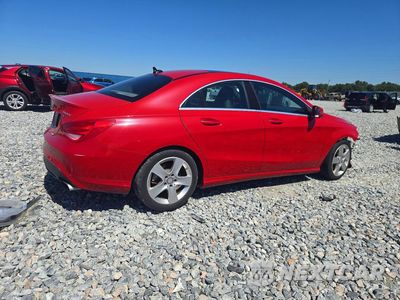 Trzecie zdjęcie samochodu z tyłu: 2015 MERCEDES-BENZ CLA 250 4MATIC VIN:WDDSJ4GB7FN215199 - miniatura