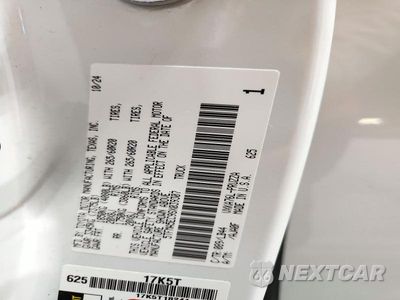 Zdjęcie 12 z 12 samochodu: 2025 TOYOTA TUNDRA 1794 EDITION VIN:5TFMA5EC9SX039307 - miniatura