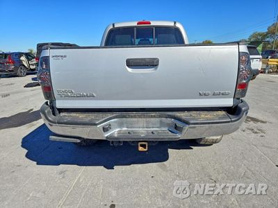 Zdjęcie 6 z 12 samochodu: 2011 TOYOTA TACOMA DOUBLE CAB LONG BED VIN:3TMMU4FN6BM028160 - miniatura