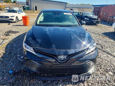 Piąte zdjęcie samochodu w środku: 2020 TOYOTA CAMRY LE VIN:4T1L31AKXLU523433 - miniatura