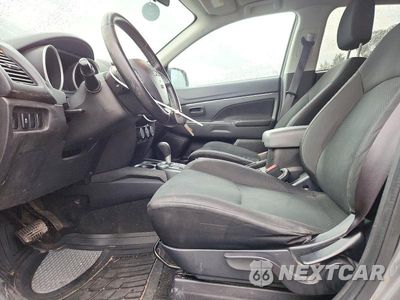 Zdjęcie 7 z 13 samochodu: 2015 MITSUBISHI OUTLANDER SPORT ES VIN:4A4AR3AU6FE040309 - miniatura