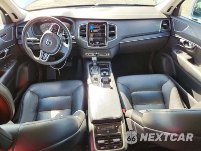Zdjęcie 8 z 13 samochodu: 2020 VOLVO XC90 T5 MOMENTUM VIN:YV4102PK0L1531363 - miniatura