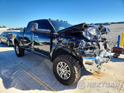 Czwarte zdjęcie samochodu z boku: 2015 RAM 2500 LARAMIE VIN:3C6UR5FL8FG587971 - miniatura