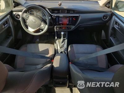 Zdjęcie 8 z 12 samochodu: 2018 TOYOTA COROLLA LE VIN:2T1BURHE2JC052030 - miniatura