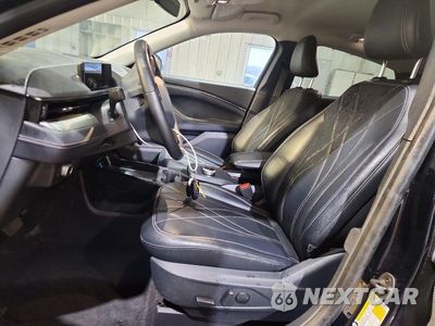 Zdjęcie 7 z 14 samochodu: 2021 FORD MUSTANG MACH-E SELECT VIN:3FMTK1SS7MMA18344 - miniatura