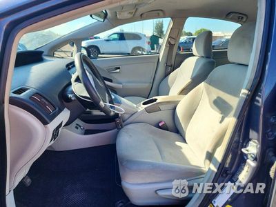 Zdjęcie 7 z 12 samochodu: 2013 TOYOTA PRIUS TWO VIN:JTDKN3DUXD1654237 - miniatura
