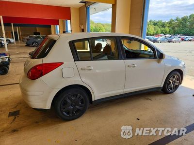 Trzecie zdjęcie samochodu z tyłu: 2012 NISSAN VERSA VIN:3N1BC1CP3CK812049 - miniatura