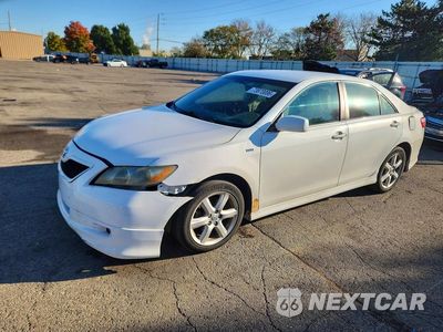 2007 TOYOTA CAMRY SE 4T1BE46K87U558736 - główne zdjęcie licytacji z USA - miniatura