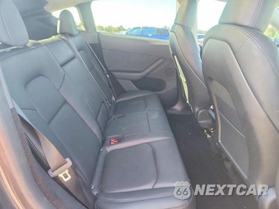 Zdjęcie 10 z 12 samochodu: 2023 TESLA MODEL Y VIN:7SAYGDEE4PA200983 - miniatura