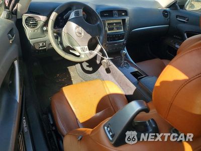Zdjęcie 8 z 13 samochodu: 2012 LEXUS IS 350C VIN:JTHFE2C27C2508736 - miniatura